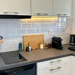 Origins I Boutique 200m From Sea & Parking *